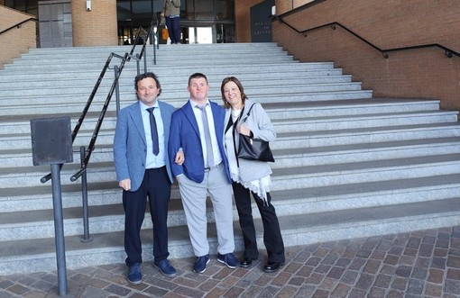 Da sinistra Pietro Miggiani, il figlio Lorenzo, e Fabia Cardillo