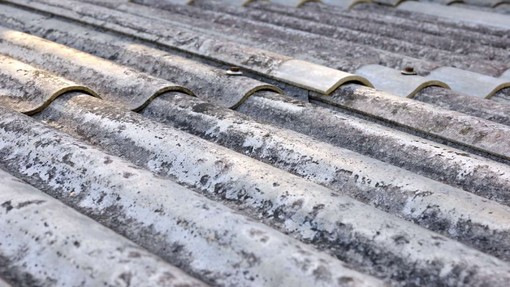 Amianto a scuola: a Latina, in tutte le regioni in Italia, perfino in Liguria, Piemonte e Lombardia è emergenza per la fibra killer
