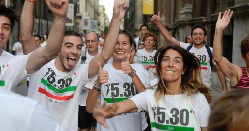 Venerdì a Torino tutti di corsa all'alba con la Run 5.30