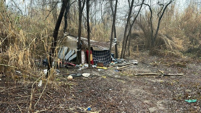 Allarme tende di fortuna al parco dell'Arrivore