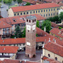 Grugliasco, torre civica e il Palazzo comunale illuminati per la giornata dedicata alla Sclerosi Tuberosa