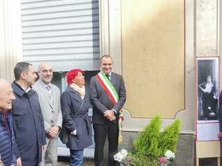 Scoperta la targa per Gipo Farassino