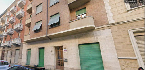 Il condominio di via Domodossola dove si è consumata la tragedia Il condominio di via Domodossola dove si è consumata la tragedia