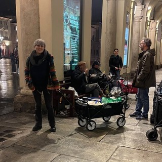 ‘Quelli del Carretto’ sotto i portici di Torino