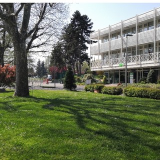 Tentano di introdursi nel Campus Onu: denunciati per tentato furto aggravato Tentano di introdursi nel Campus Onu: denunciati per tentato furto aggravato