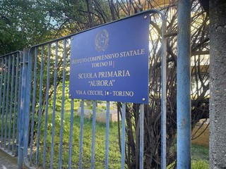 Bambini protagonisti in via Cecchi con Taurino Netturbino