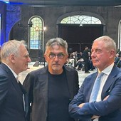 Il ministro Urso insieme al presidente Pammolli