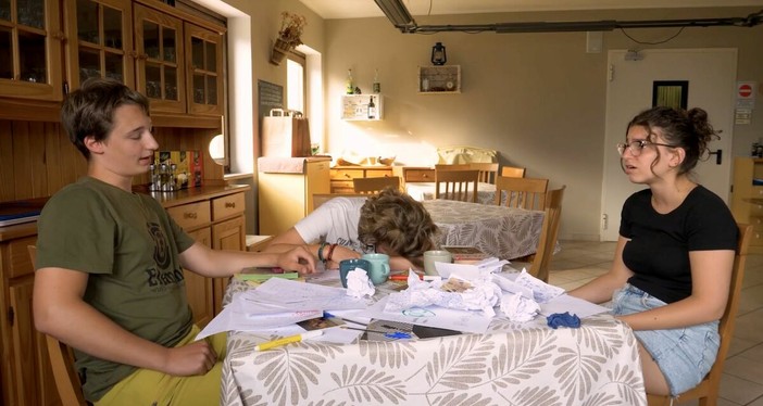 Primo premio a Una romantica cena aliena con delitto Primo premio a Una romantica cena aliena con delitto