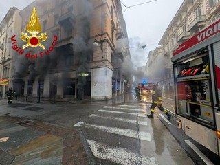 Incendio al Pam Local