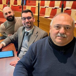 Rivoli, la denuncia di Fratelli d'Italia: acqua torbida nei rubinetti