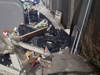 Emergenza discariche in via Fossata Emergenza discariche in via Fossata