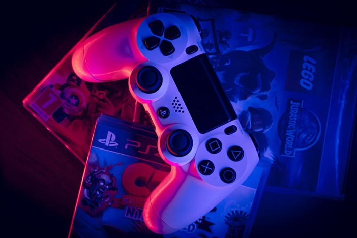 Figli attaccati ai videogame: due incontri per le famiglie Figli attaccati ai videogame: due incontri per le famiglie