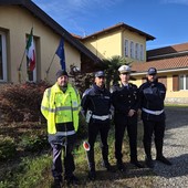 La Polizia locale fuori dalle medie, prima dell’incontro La Polizia locale fuori dalle medie, prima dell’incontro