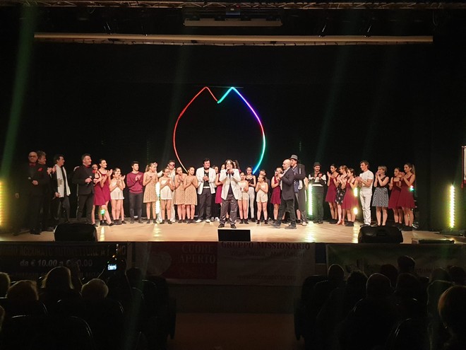 Sosia e talenti a Villar Perosa per l’Africa e l’oratorio