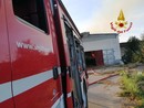 In fiamme una cascina a Riva di Pinerolo: l'intervento dei Vigili del Fuoco