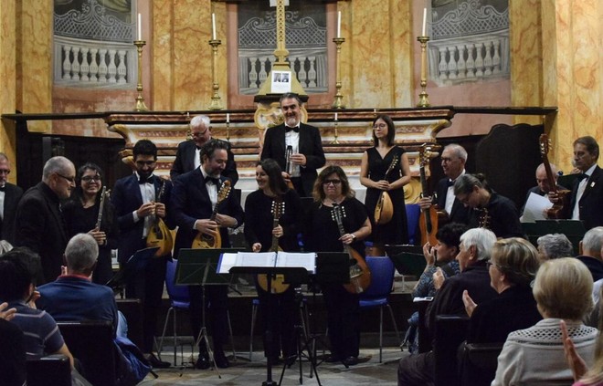 Orchestra Mandolinistica Città di Torino  in concerto con “I Cantastorie”