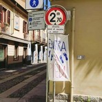 Borgo Campidoglio, accesso gratuito alla zona pedonale: niente permessi a pagamento per residenti e negozi Borgo Campidoglio, accesso gratuito alla zona pedonale: niente permessi a pagamento per residenti e negozi