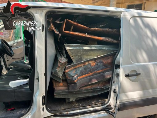 Furto di rame al cimitero di Racconigi: tre arresti a Carmagnola Furto di rame al cimitero di Racconigi: tre arresti a Carmagnola