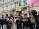 La protesta davanti a Palazzo Civico La protesta davanti a Palazzo Civico