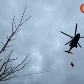 Malore mentre scala la falesia di Campambiardo: trasportato in elisoccorso al Giovanni Bosco