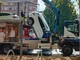 Auto si sgancia e cada da una bisarca in corso Siracusa