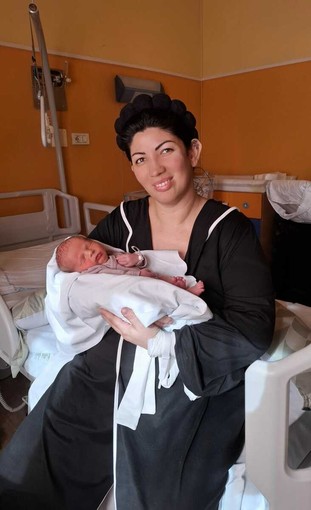 Mamma con gravidanza a rischio e neonato salvati all’ospedale Sant’Anna di Torino