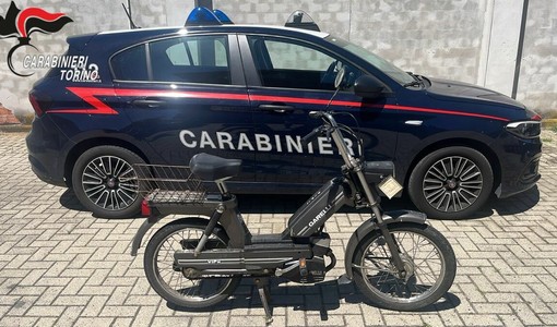 Gli rubarono il motorino 42 anni fa: il ricordo d'adolescenza ritorna al proprietario, ora 58enne