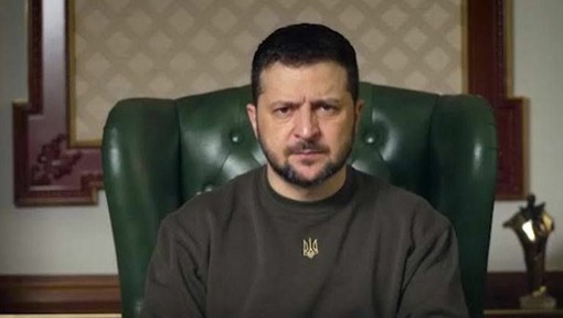 L’Ucraina prende i soldi dalla UE senza ripagarla con le riforme L’Ucraina prende i soldi dalla UE senza ripagarla con le riforme