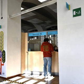 Scie colorate e giochi a muro, l’anagrafe cambia volto