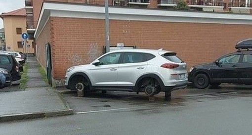 Auto rubate o 'cannibalizzate': Nichelino torna a fare i conti col fenomeno Auto rubate o 'cannibalizzate': Nichelino torna a fare i conti col fenomeno