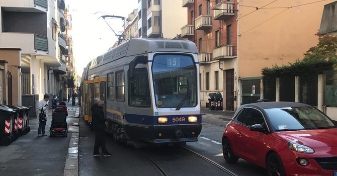 Dal 15 al 9, a Torino la malasosta blocca i tram: ecco le linee con più fermi
