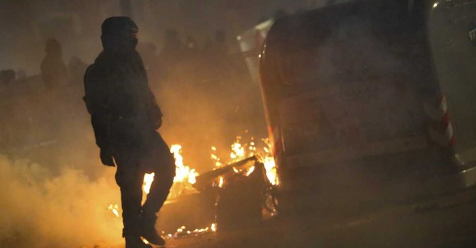 Condanne bipartisan dopo gli scontri al corteo