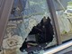 Vandali scatenati in corso Venezia, rotti i vetri delle auto in sosta