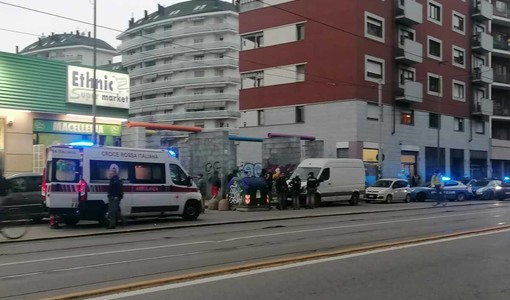 Ancora tensioni, botte e violenze nei pressi dei giardini Madre Teresa Ancora tensioni, botte e violenze nei pressi dei giardini Madre Teresa