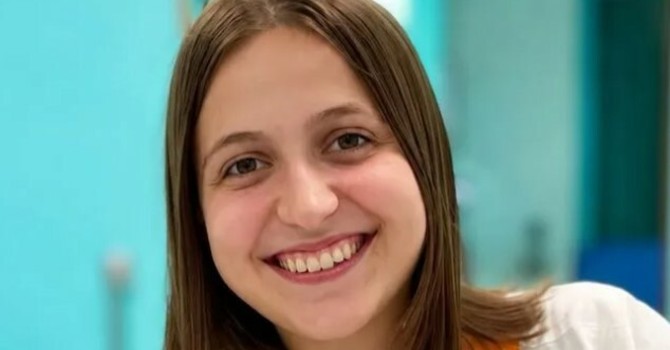 Una sorridente immagine di Alessia Fonsatti