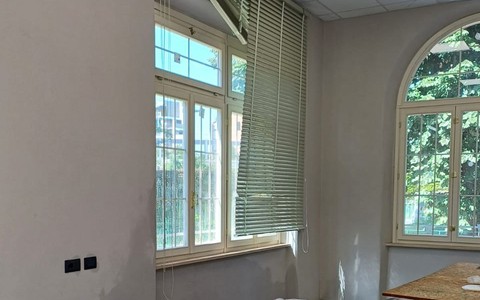 Vandali in azione presso la Villa 6 di Collegno