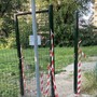 Non c’è pace per l’area cani ai giardini Cavallotti, gli incivili strappano i sigilli Non c’è pace per l’area cani ai giardini Cavallotti, gli incivili strappano i sigilli