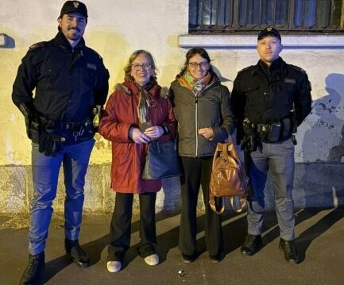 Scomparsa da casa nel pomeriggio, ritrovata nella notte dalla Polizia