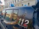 Gravere, vede i carabinieri e prova a disfarsi di una dose di crack: arrestato