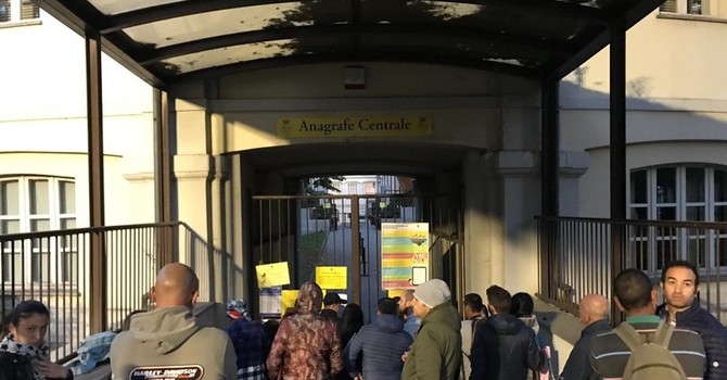 Addio alla carta di identità cartacea: a Torino tutti i sabati aperture straordinarie dell'Anagrafe