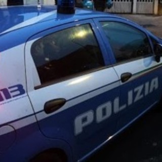 auto della polizia - foto d'archivio