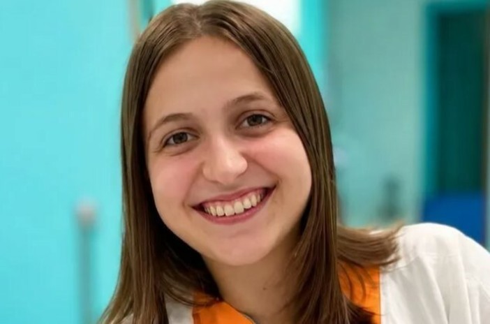 Una sorridente immagine di Alessia Fonsatti