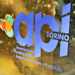 Api guarda ai prossimi sei mesi: per piccole e medie imprese segnali di ripresa, ma i mercati restano incerti