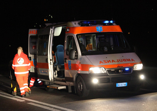 Ambulanza - immagine d'archivio