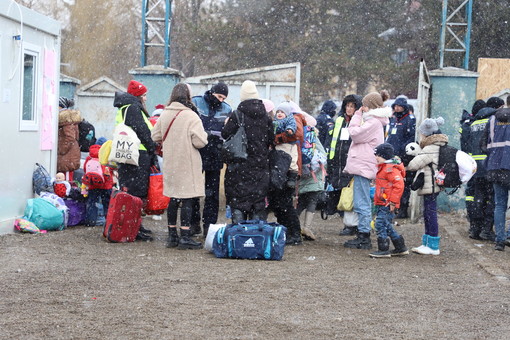 profughi ucraini acmos