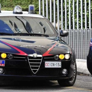 Cocaina, hashish e metanfetamine: carabinieri arrestano due persone per possesso di droga