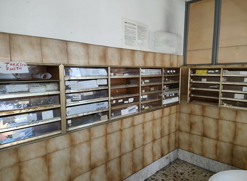 Sempre più grave la situazione negli alloggi ATC di Corso Taranto 80