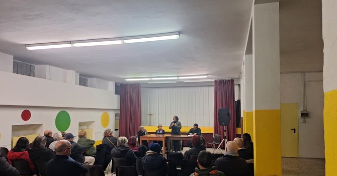 Assemblea per discutere del destino dell'ambulatorio di via del Ridotto