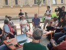 Il sindaco incontra i residenti e ascolta Alessandro, che dorme nella piazza dello spaccio di San Salvario