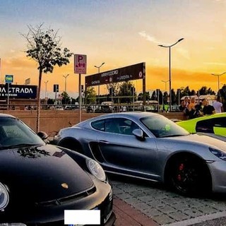 Una immagine delle auto controllate nell'area di Mondo Juve